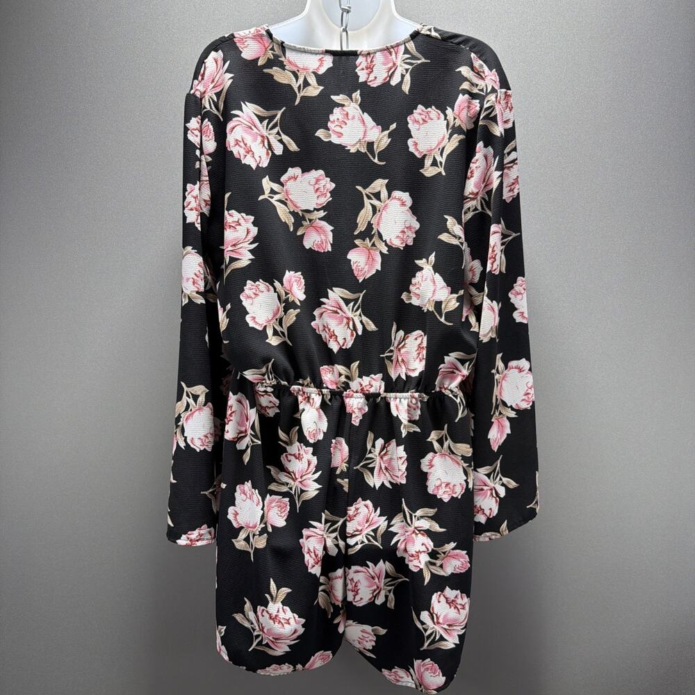 Bo Ho Chik Floral Print Romper Black Women's Size XL Pink Flowers - Picture 2 of 4